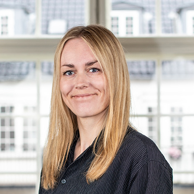 Henriette Granow Strandbæk (på barsel)